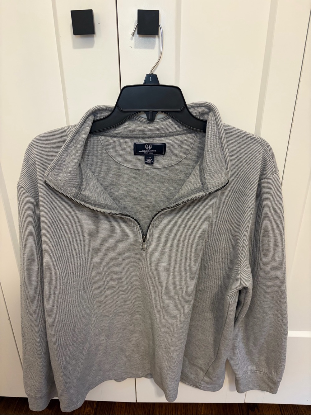 Magaschoni Men's Light Gray Zip-Up Quarter Sweater